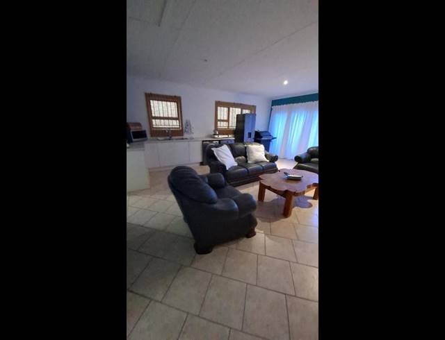 2 BEDROOM PROPERTY TO RENT IN WAVECREST